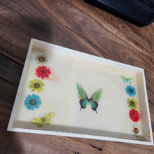 Load image into Gallery viewer, Pre Made Resin Trinket Trays
