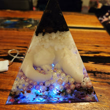 Load image into Gallery viewer, Pre Made Resin  Pyramid Paper Weight/ Décor
