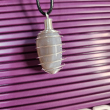 Load image into Gallery viewer, Tumble Stone Cage Necklace
