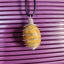 Load image into Gallery viewer, Tumble Stone Cage Necklace
