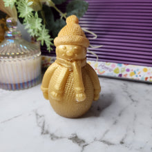 Load image into Gallery viewer, Pre Made Resin Snowman  Statues
