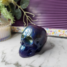 Load image into Gallery viewer, Pre Made Resin Skull Statues
