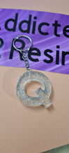 Load image into Gallery viewer, Pre Made Resin Letter Q Keyrings
