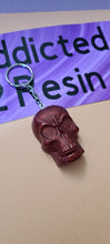 Load image into Gallery viewer, Pre Made Resin Flat Skull Keyring
