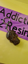 Load image into Gallery viewer, Pre Made Resin Flat Skull Keyring
