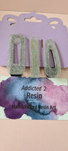 Load image into Gallery viewer, Pre Made Resin Hair Clips
