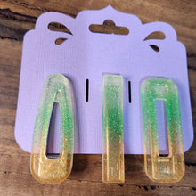 Load image into Gallery viewer, Pre Made Resin Hair Clips
