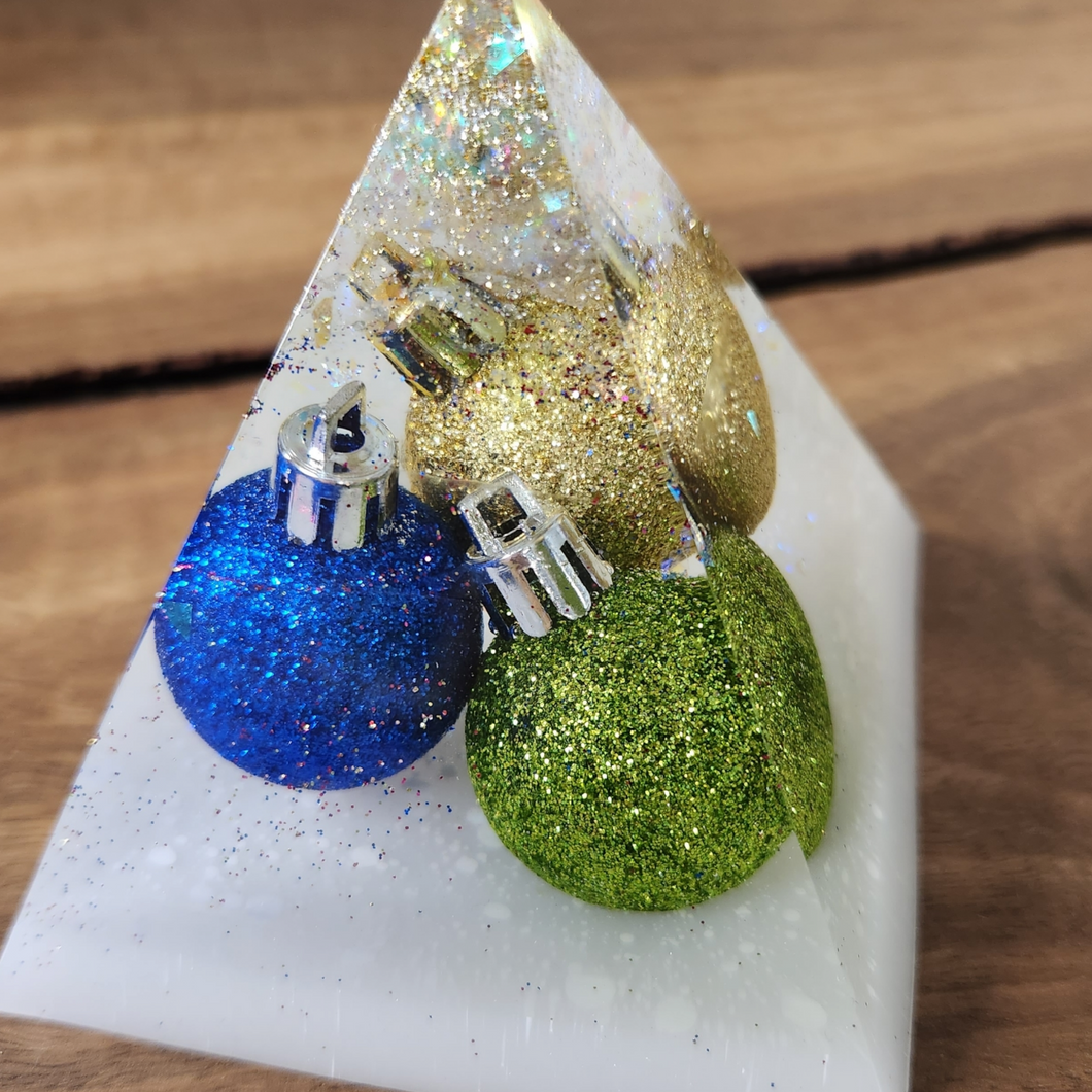 Pre Made Resin  Pyramid Paper Weight/ Décor